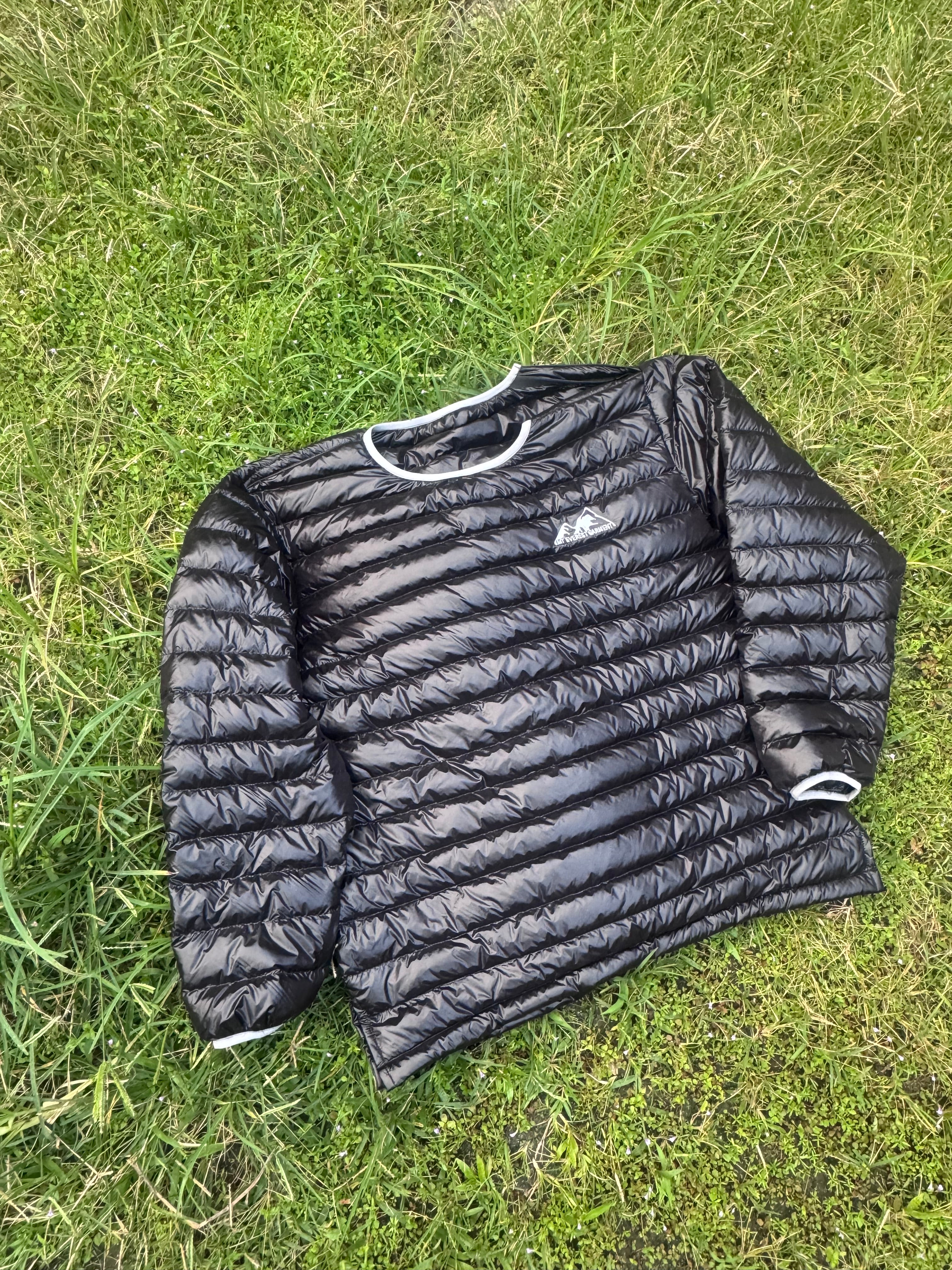 Light down filled crewneck and pants