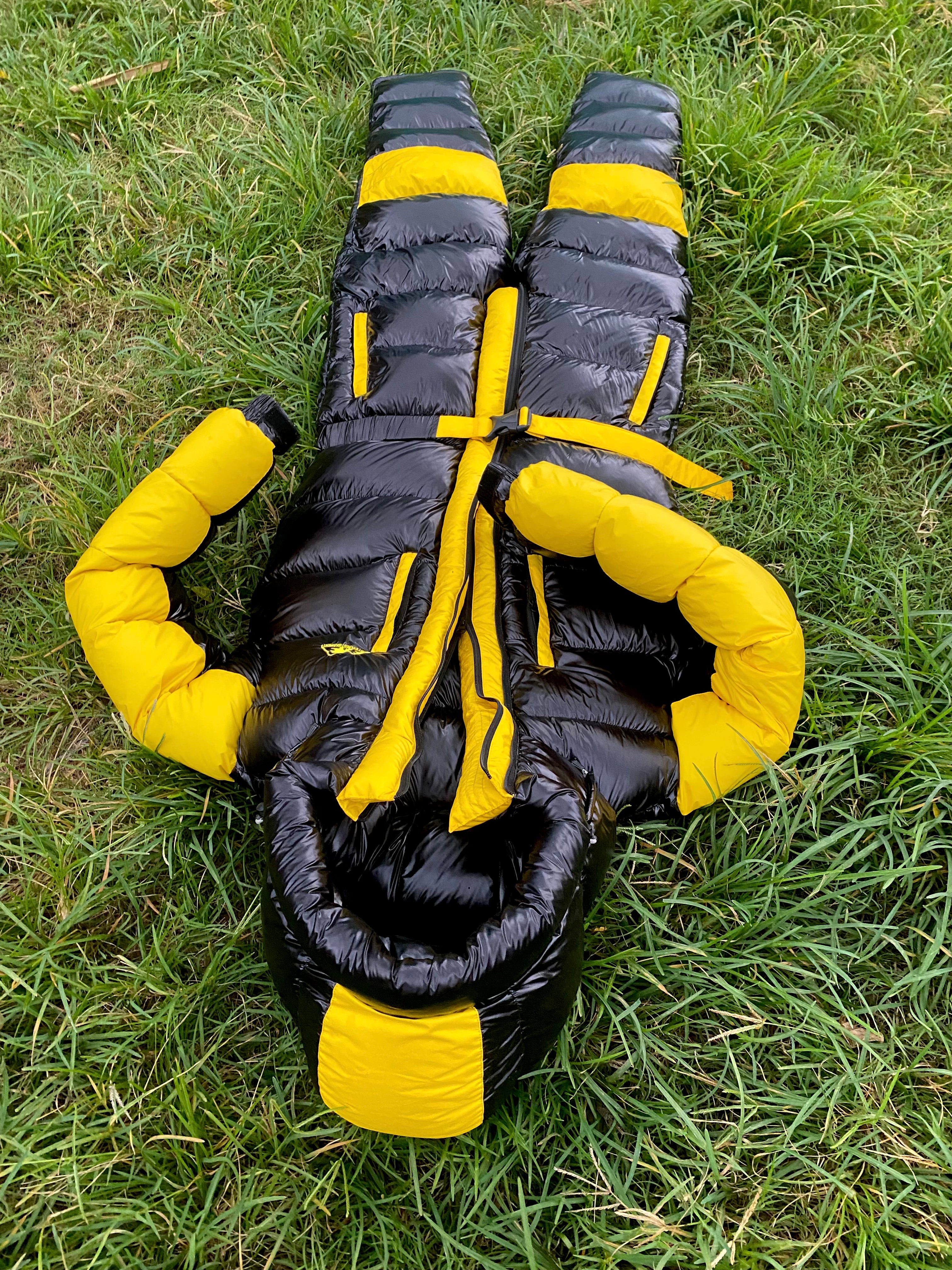 FULL BODY BLACK AND YELLOW SUIT