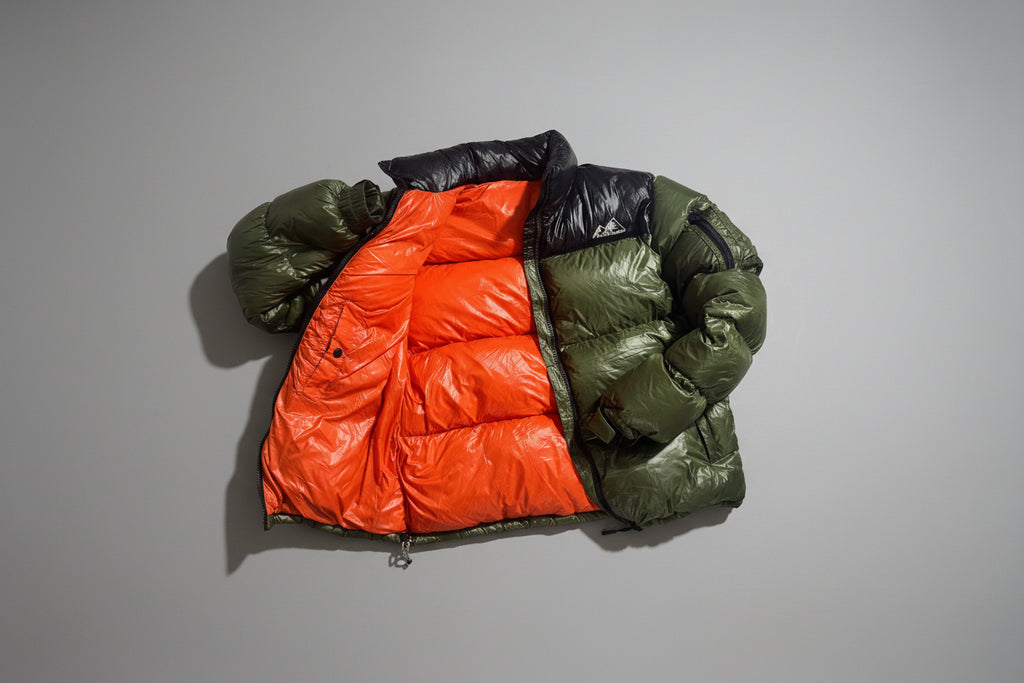 CLASSIC BOMBER JACKET