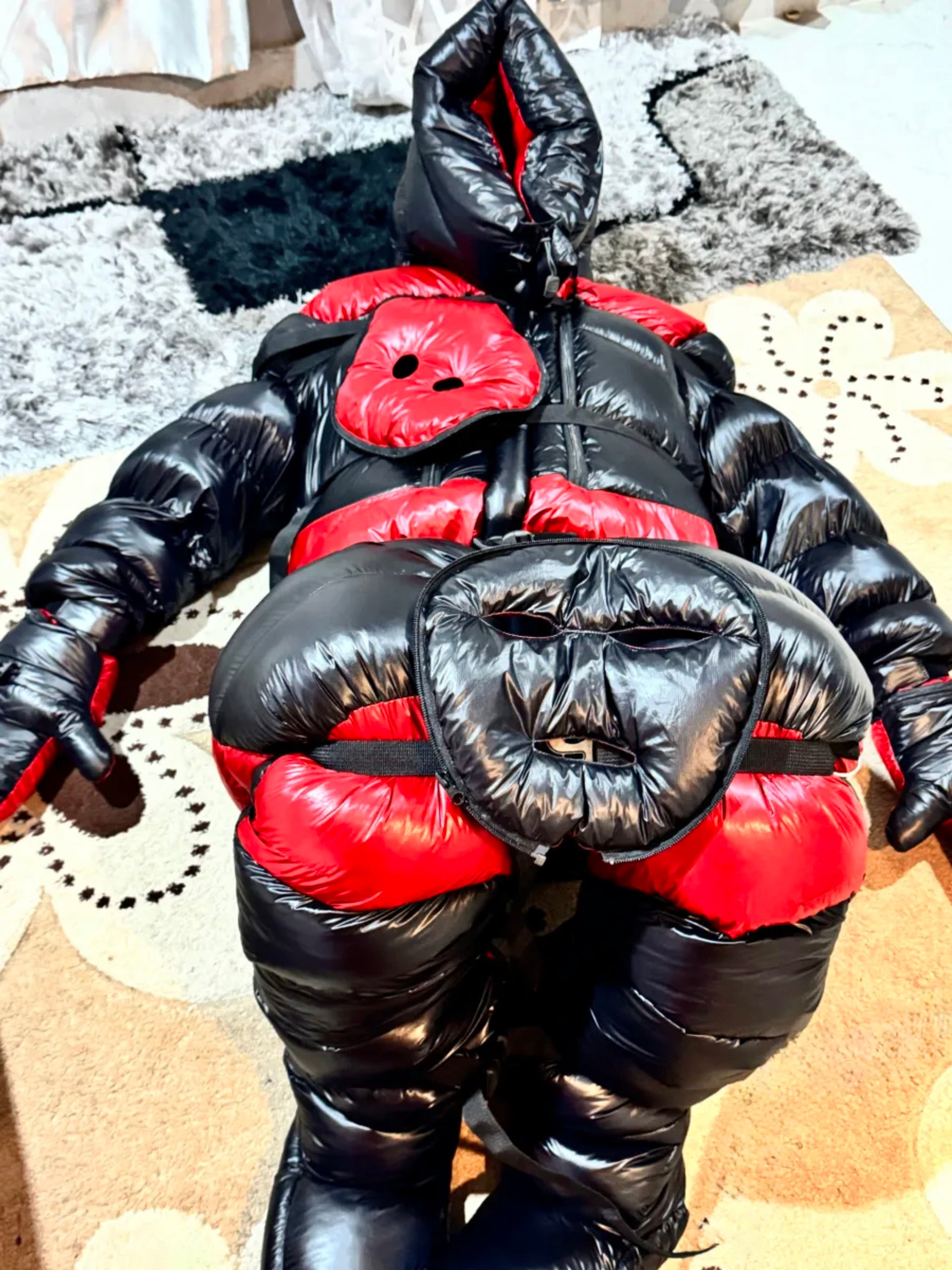 BODY SUIT CHIMNEY HOOD WITH STRAPS